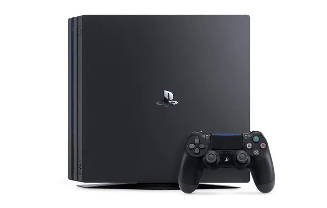 Sony PlayStation 4 Pro 1TB Standard Preto + 2 Controles + 5 Jogos