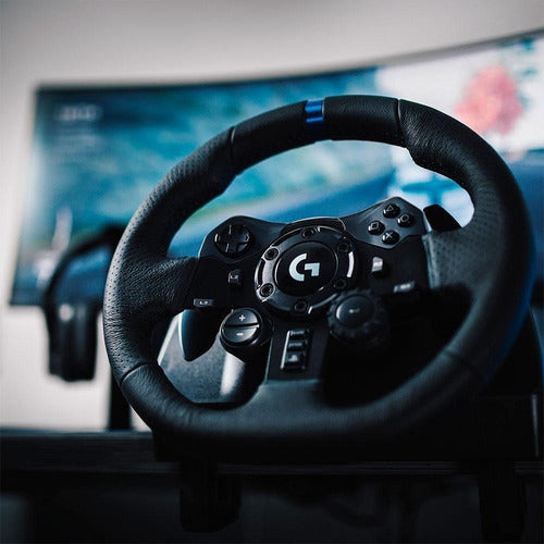 Volante Logitech G923 Para Ps5, Ps4 E Pc Com Force Trueforce